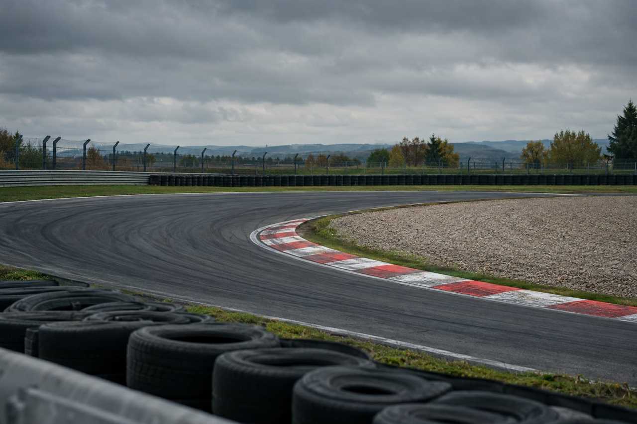 Parabolica corner barriers where the crash occurred