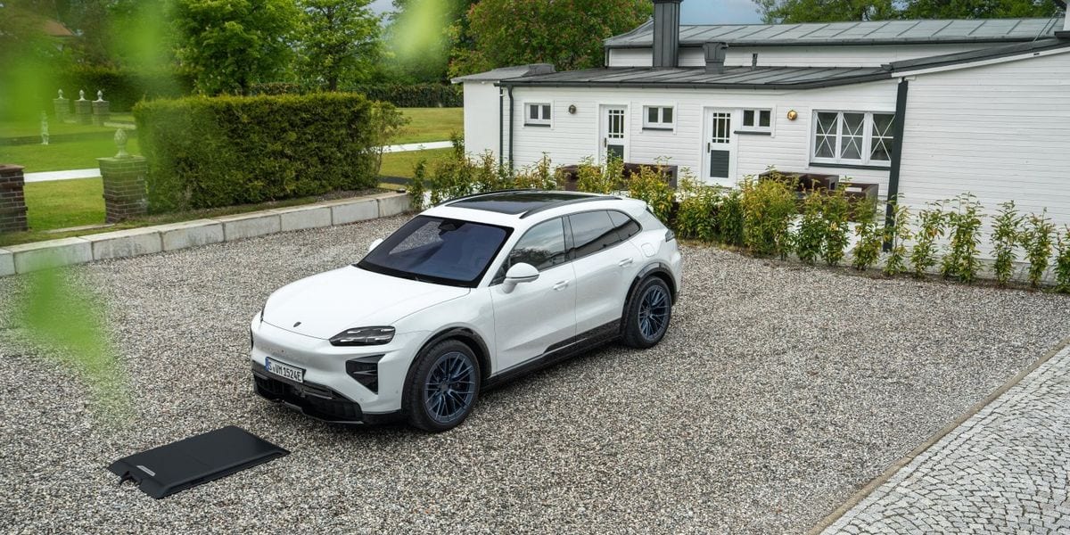 Porsche Confirms Wireless EV Charging Tech for New Cayenne, UK Pricing Revealed
