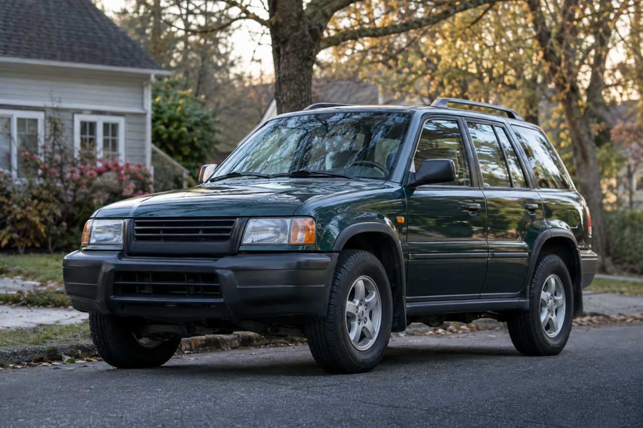 Classic compact SUV recalls the original Freelander era