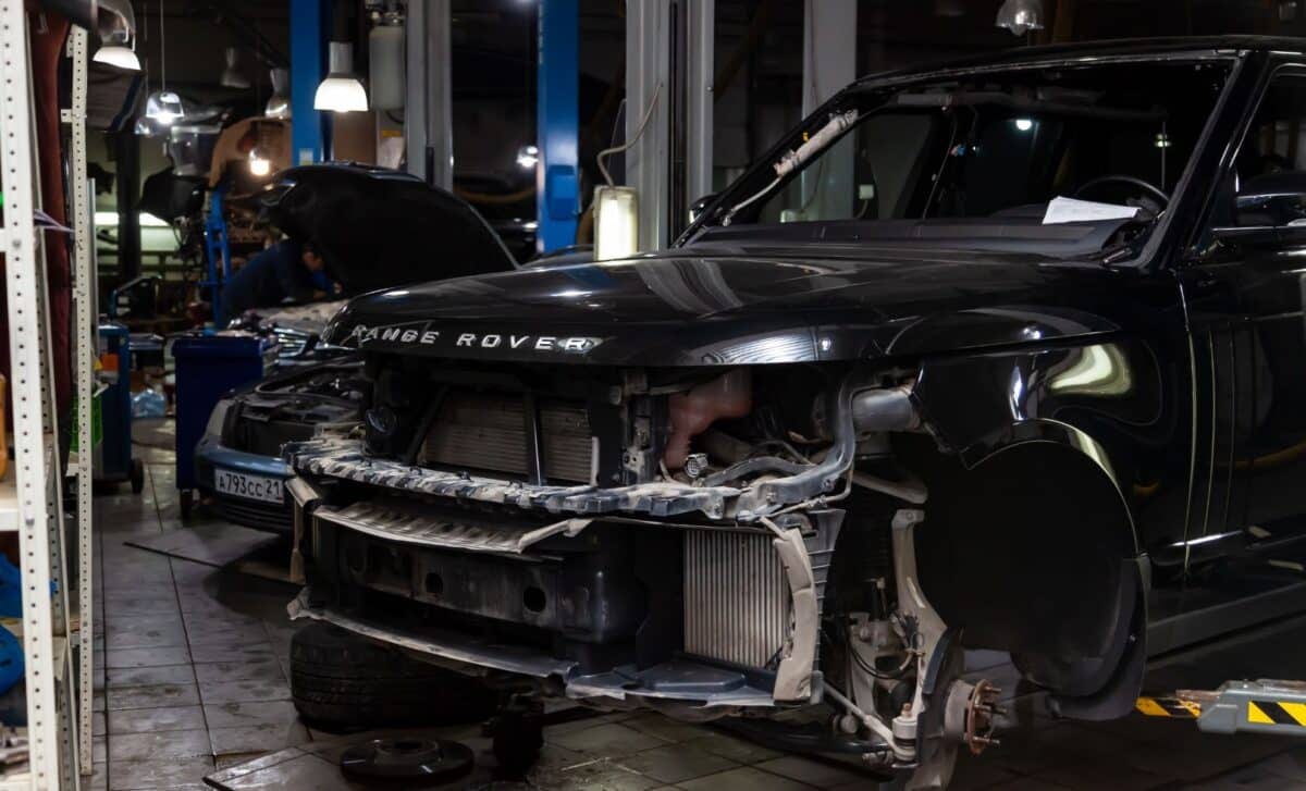 Jaguar Land Rover Recalls Nearly 24,000 Vehicles Over Sudden Power Loss Risk
