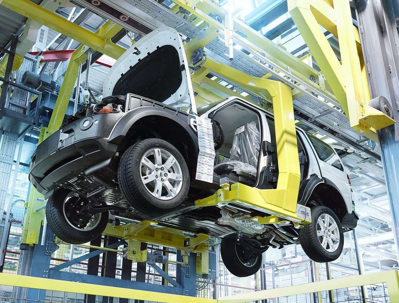JLR’s Suppliers Are Quietly Hedging Their Bets on Cars