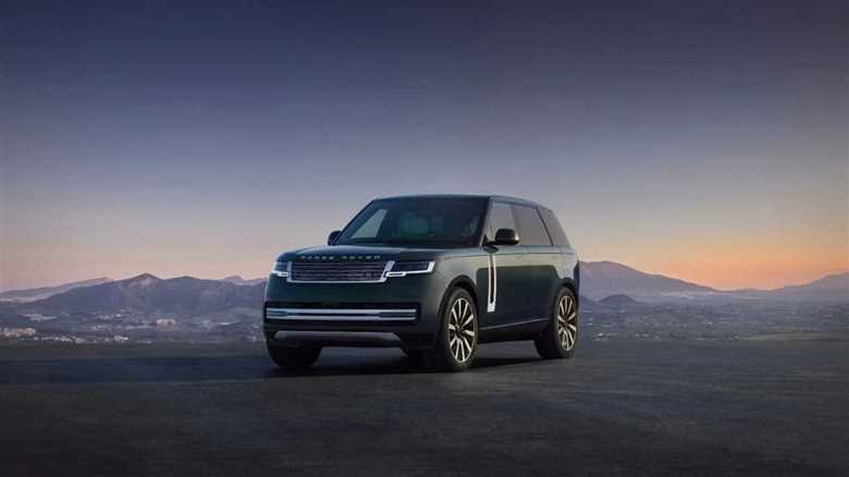 The Range Rover Electric Is Finally Here With 333 Miles of Range