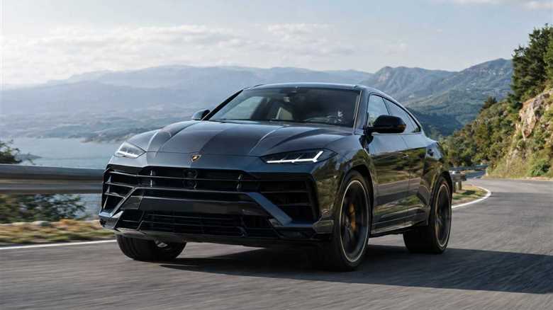 I Drove The 2026 Lamborghini Urus SE And It's Impossible Not To Like