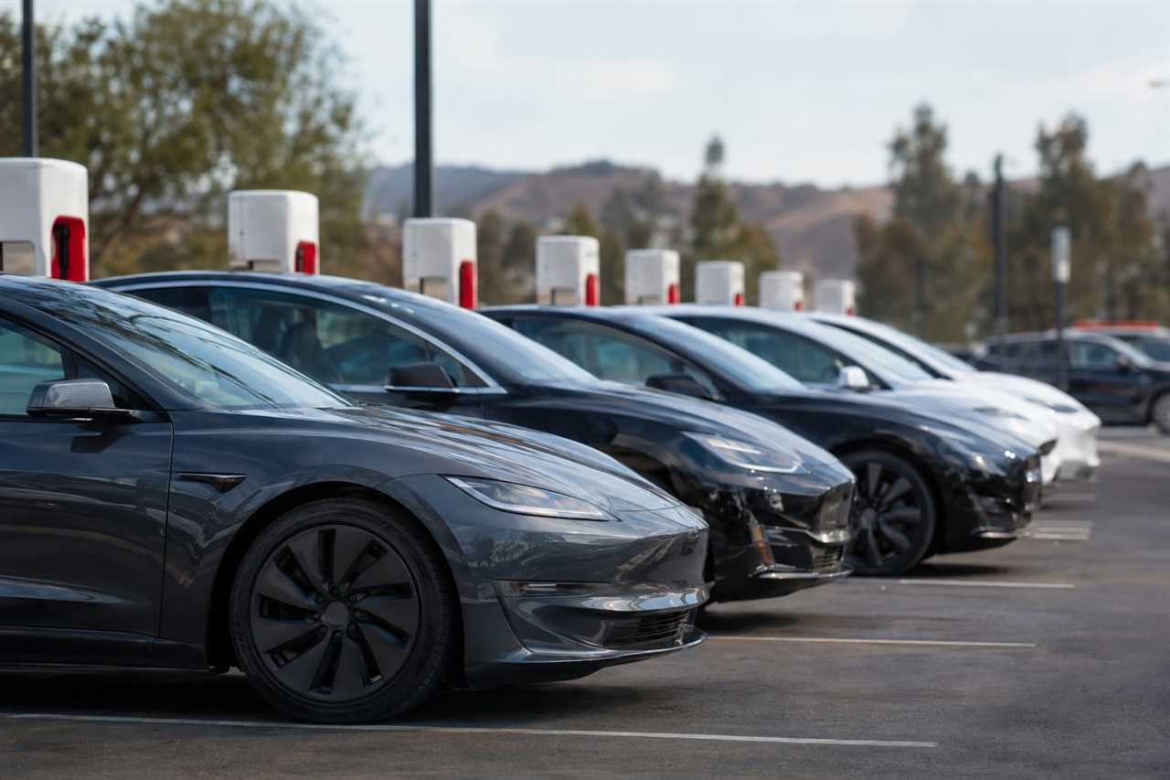 Tesla Sustains EV Sales Momentum Despite US Troubles