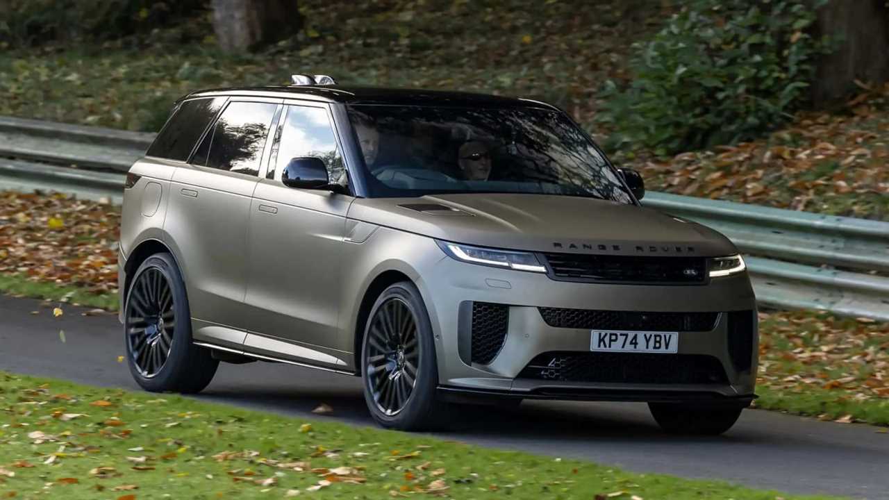 Range Rover Sport Recall Hits 873 SUVs Over Cracked Rear Subframes