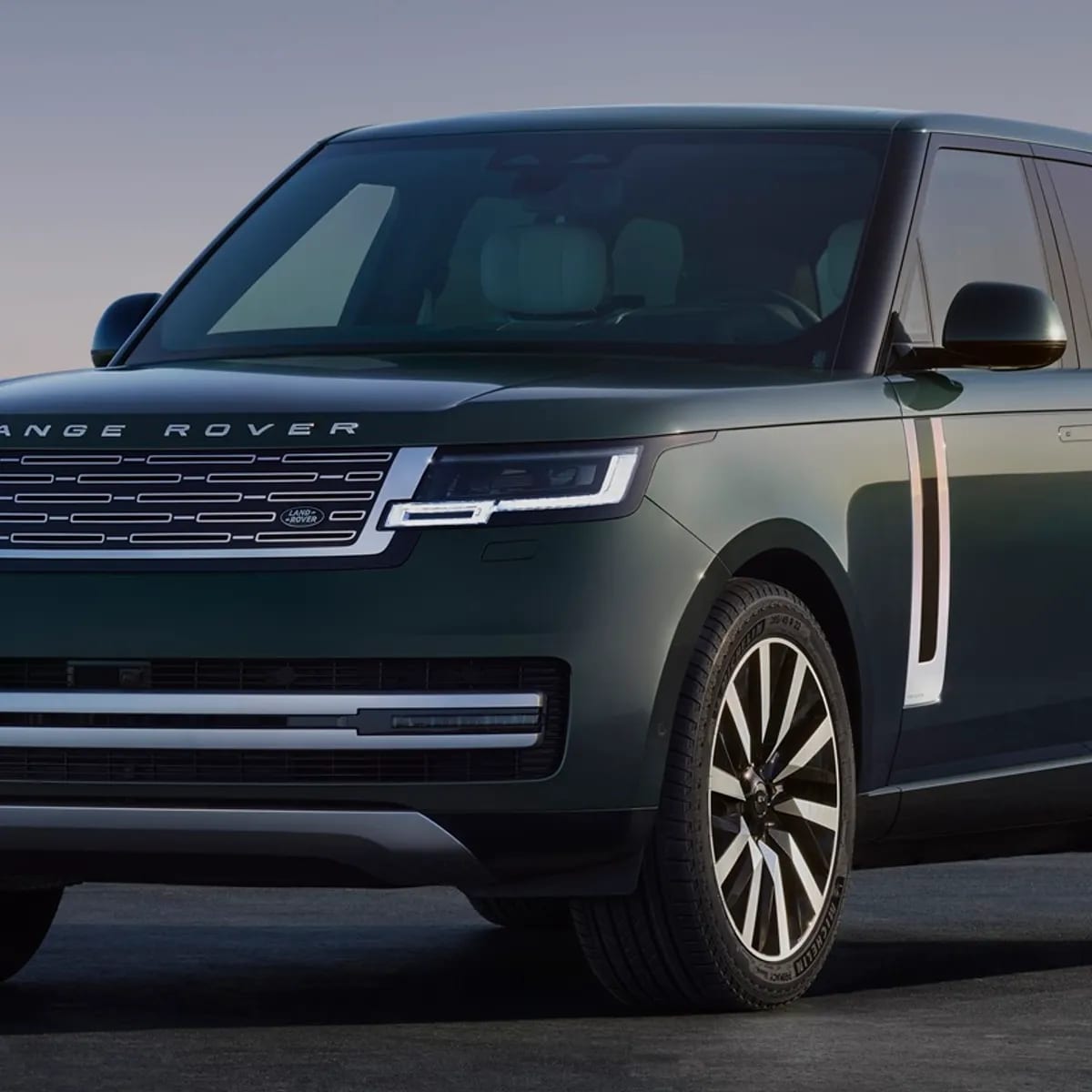 Jaguar Land Rover Posts 6% Sales Growth in Q2 Despite China Slump