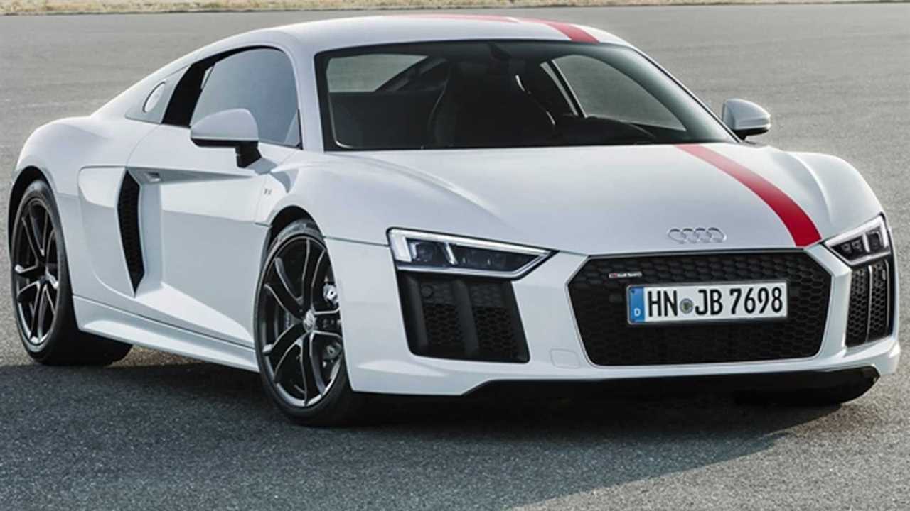 White 2018 Audi R8 RWS