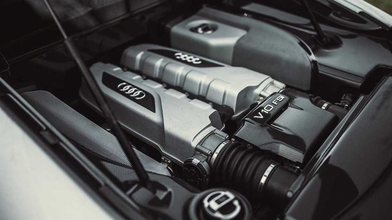 2011 Audi R8 V10 engine