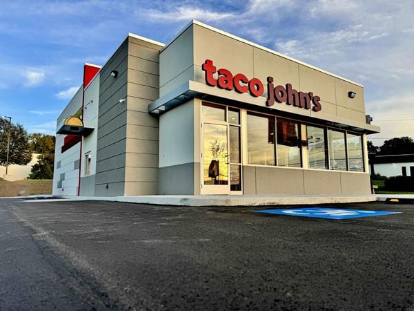 Taco John’s Opens First Connecticut Location in Newington October 19