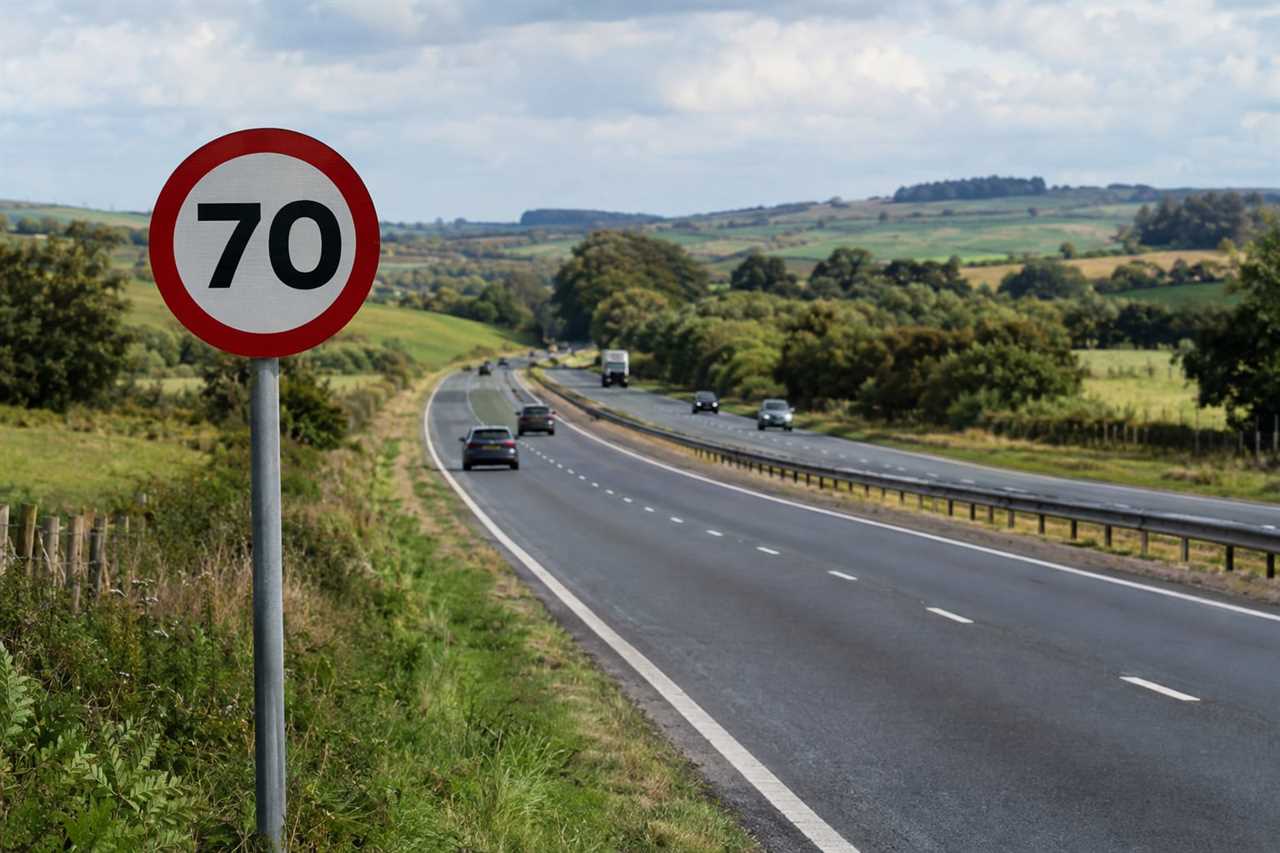 A64 dual-carriageway with 70mph speed sign