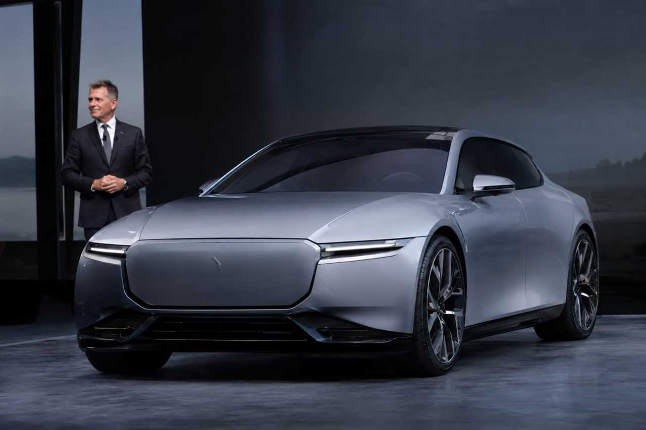 Jaguar Unveils £130,000 Electric Car in UK Brand's Reboot