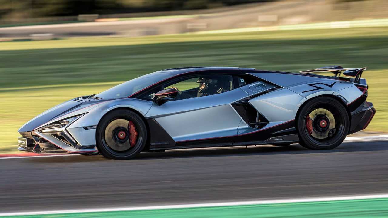Lamborghini's Revuelto SV Proves Blistering Speed Can Still Feel Approachable