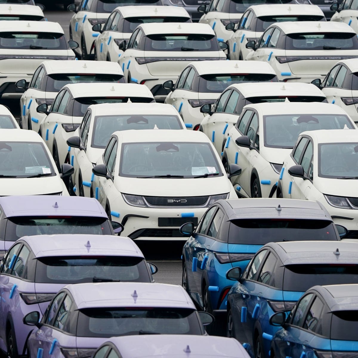 Government weighs EV mandate retreat that could blow UK carbon budget