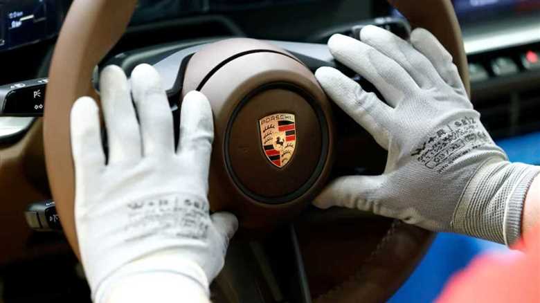 Porsche Woes Deepen Volkswagen’s Restructuring Crisis